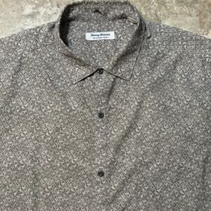 Tommy Bahama Shirt Mens XL Brown The Bahama Coast Short Sleeve Floral Hawaiian